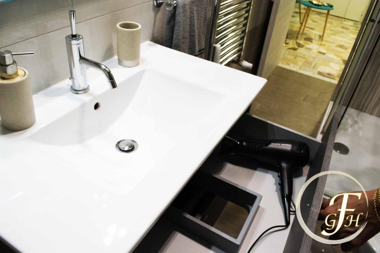 רומא Fenty Guest House מראה חיצוני תמונה