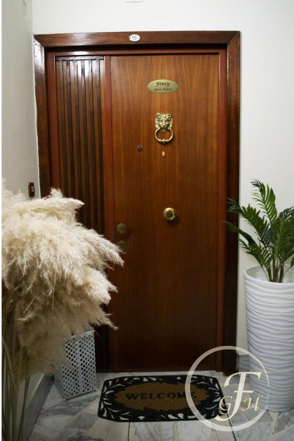 רומא Fenty Guest House מראה חיצוני תמונה